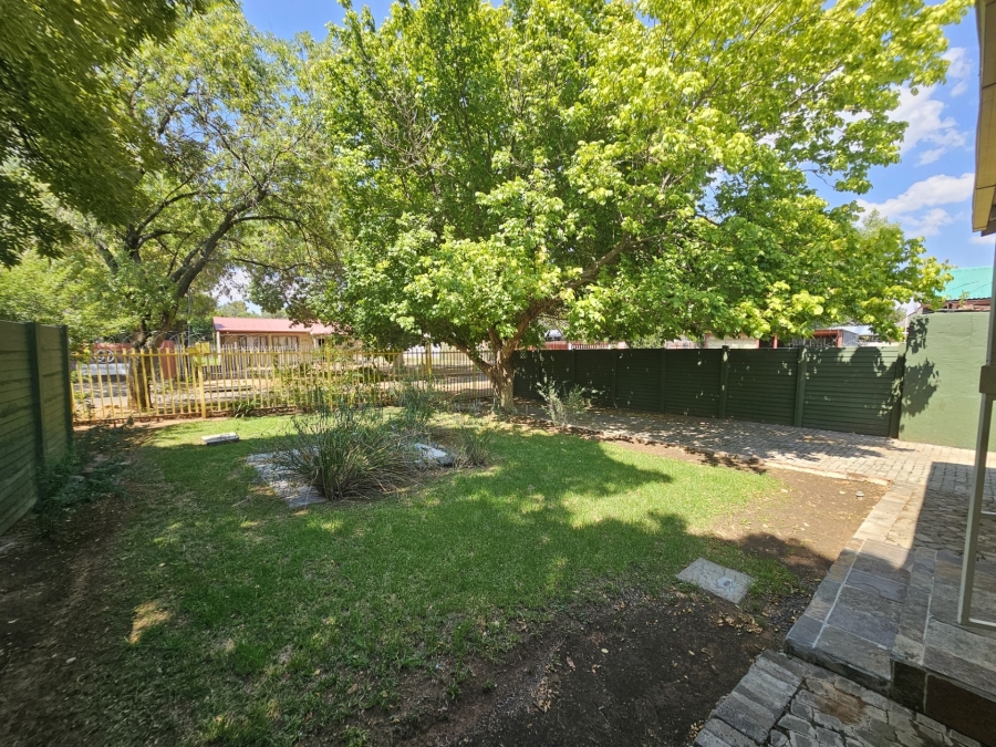 10 Bedroom Property for Sale in Brandwag Free State